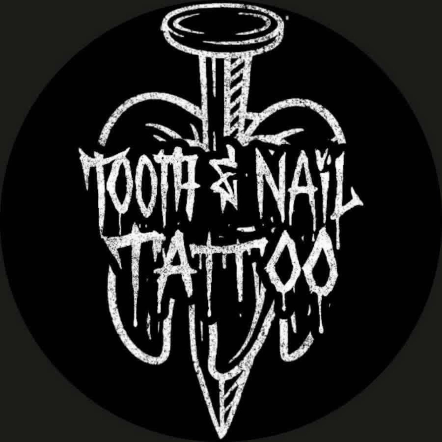 Tooth & Nail Tattoo logo